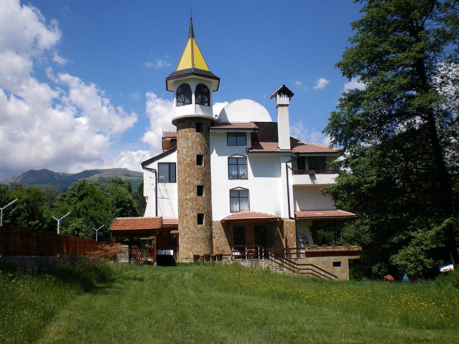 Hotel Paradise Place Kalofer Exteriér fotografie